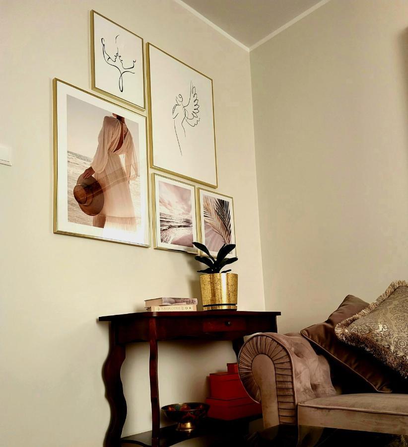 E. D. Angel Wing Apartment Šiauliai Екстериор снимка
